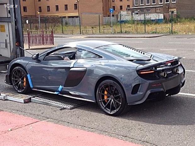 صاحب تنها مک‌لارن 675LT جهان شوید!